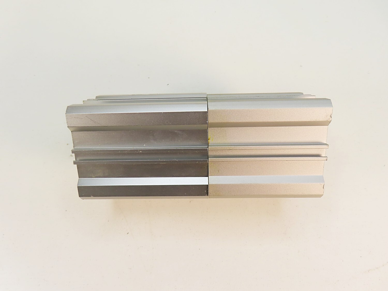 SMC CQ2B40-30+0D-XC11 Pneumatic Cylinder 40mm Bore 30mm Stroke NEW NO BOX