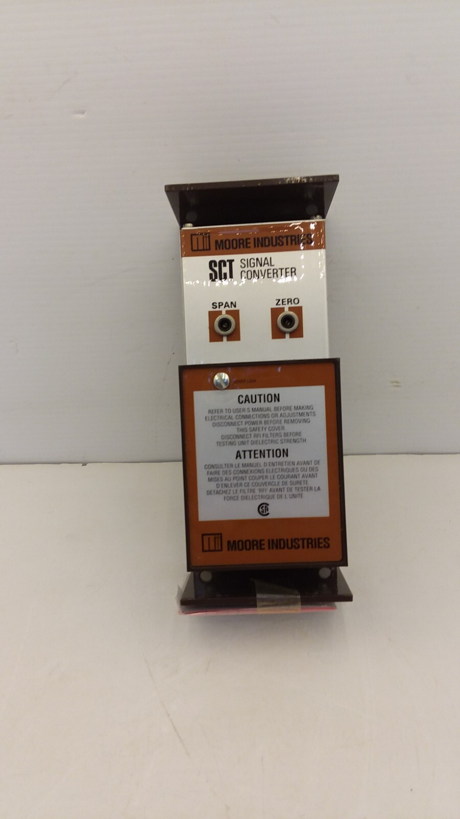 MOORE INDUSTRIES SCT/0-1V/0-1V/117AC SIGNAL CONVERTER 117VAC 50/60HZ 5W NNB