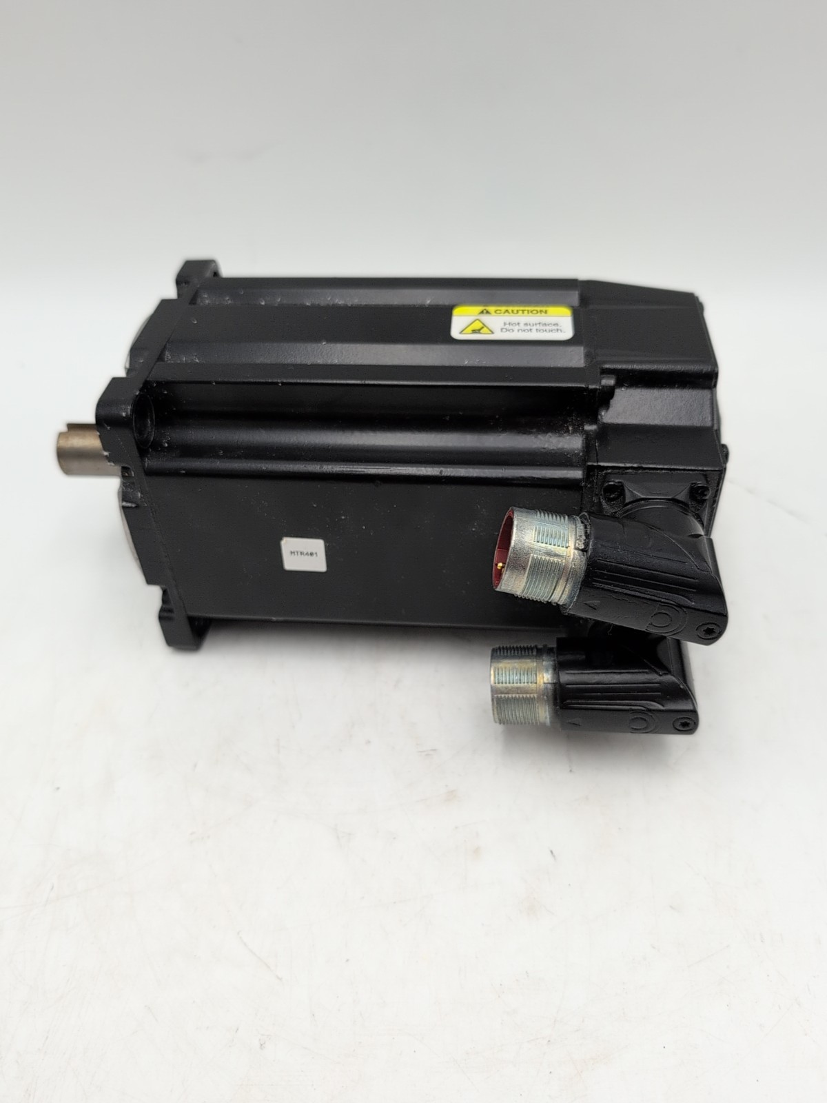 Allen Bradley MPL-A430P-SJ72AA 5000 RPM, 5.99 NM , 230 VAC, Servo Motor. Good!