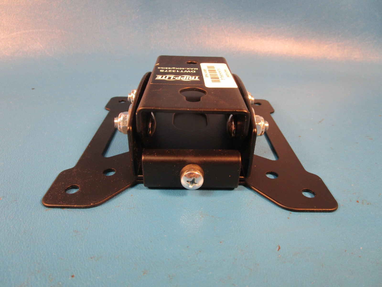 TRIP LINE DWT1327S, Flat Screen Wall Mount for 13” to 27” Displays or TV Monitor