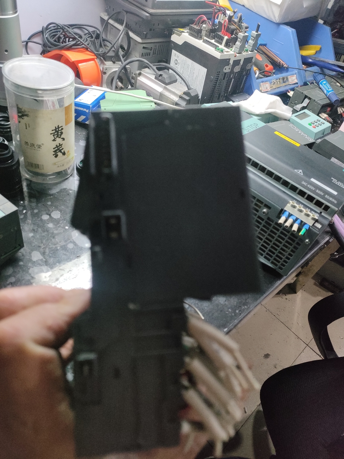 1P Siemens 6ES7 131-4BF00-0AA0 ET200S 8DI Accept counteroffer