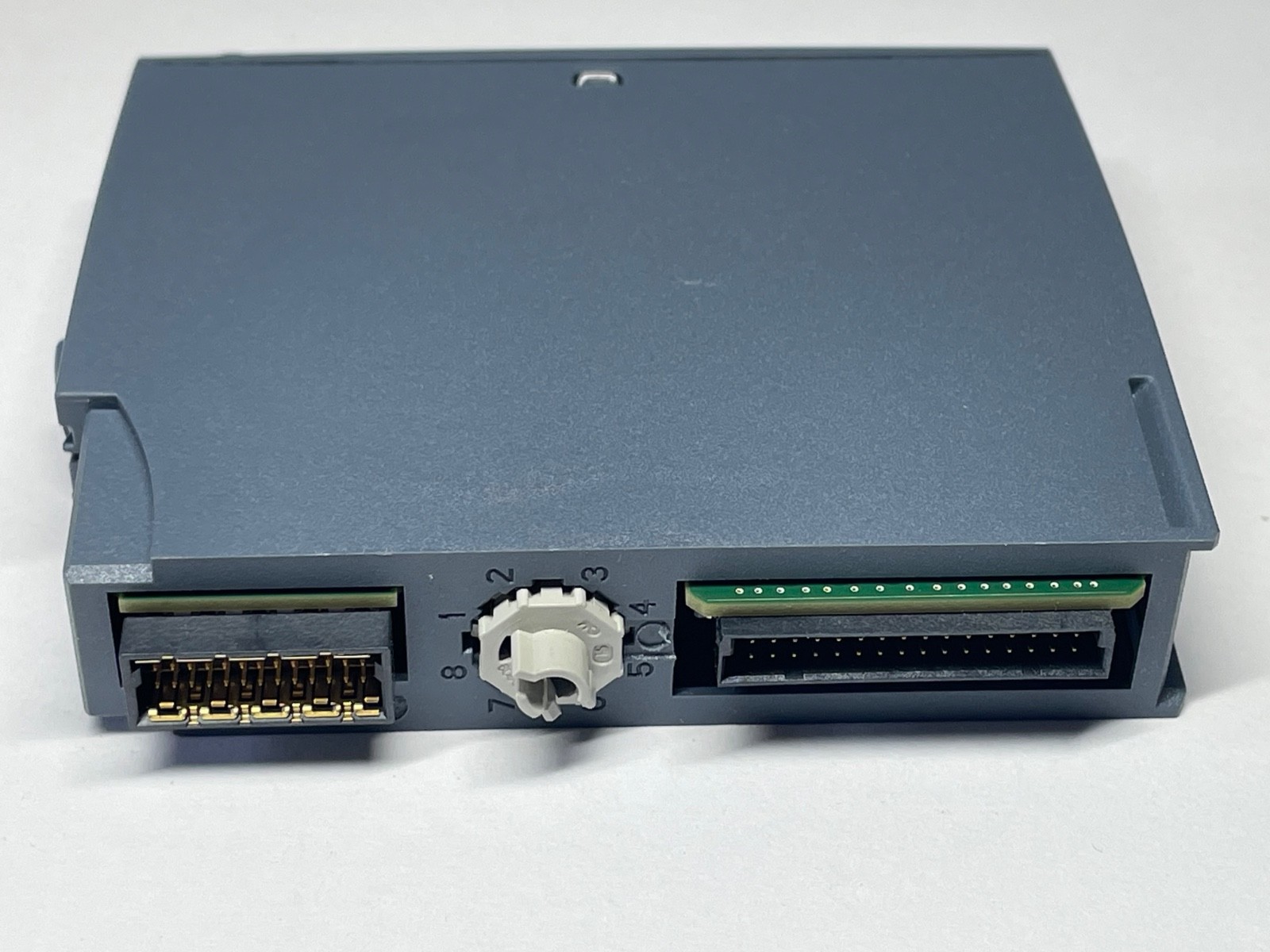 Siemens 6ES7 132-6BF01-0BA0 Digital Output Module ET 200SP
