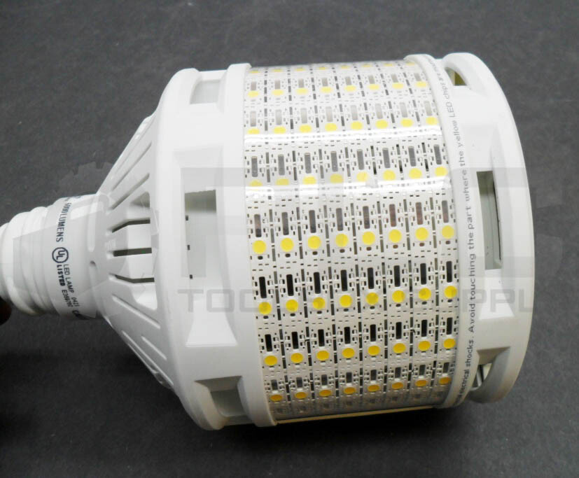 NEW UTILITECH 2569288 LED LIGHT BULB 6000 LUMENS 300W *READ*