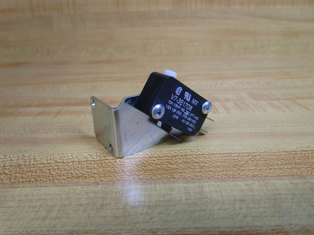 Micro Switch V7-3E17D8 Pin Plunger V73E17D8 W/Bracket (Pack of 4)