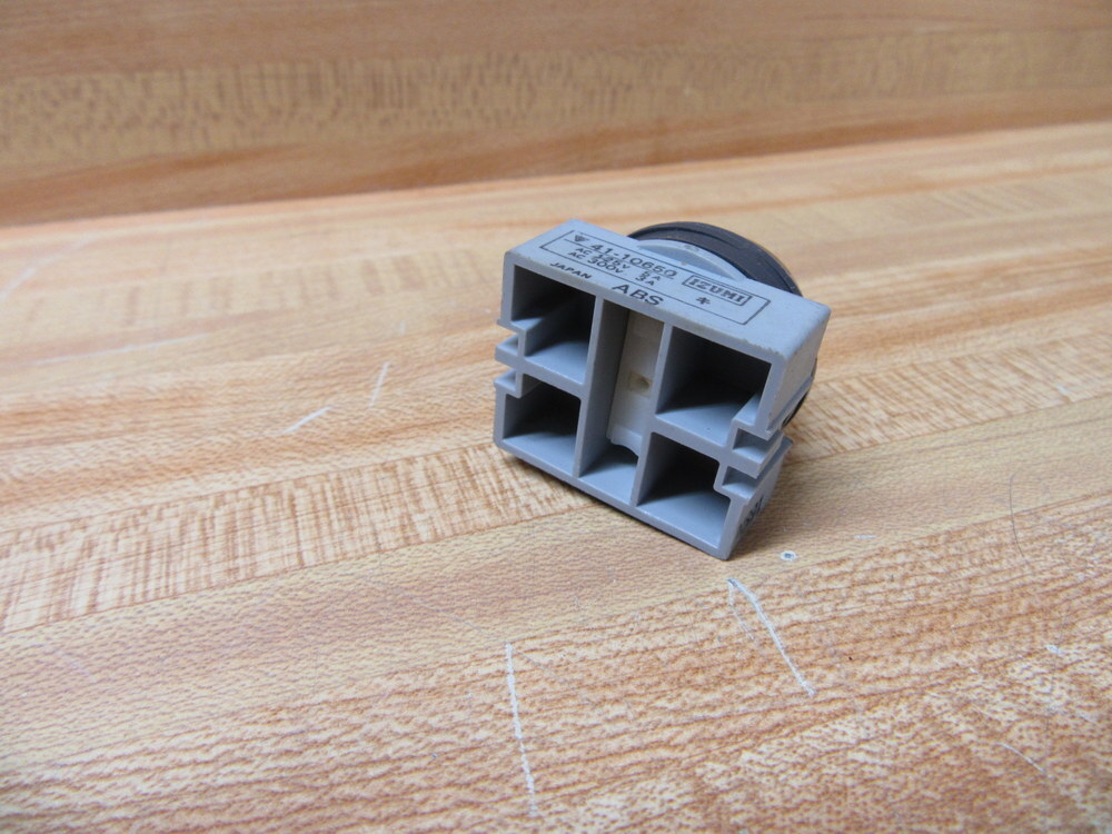 IDEC 41-10650 Izumi Push Button ABS Yellow