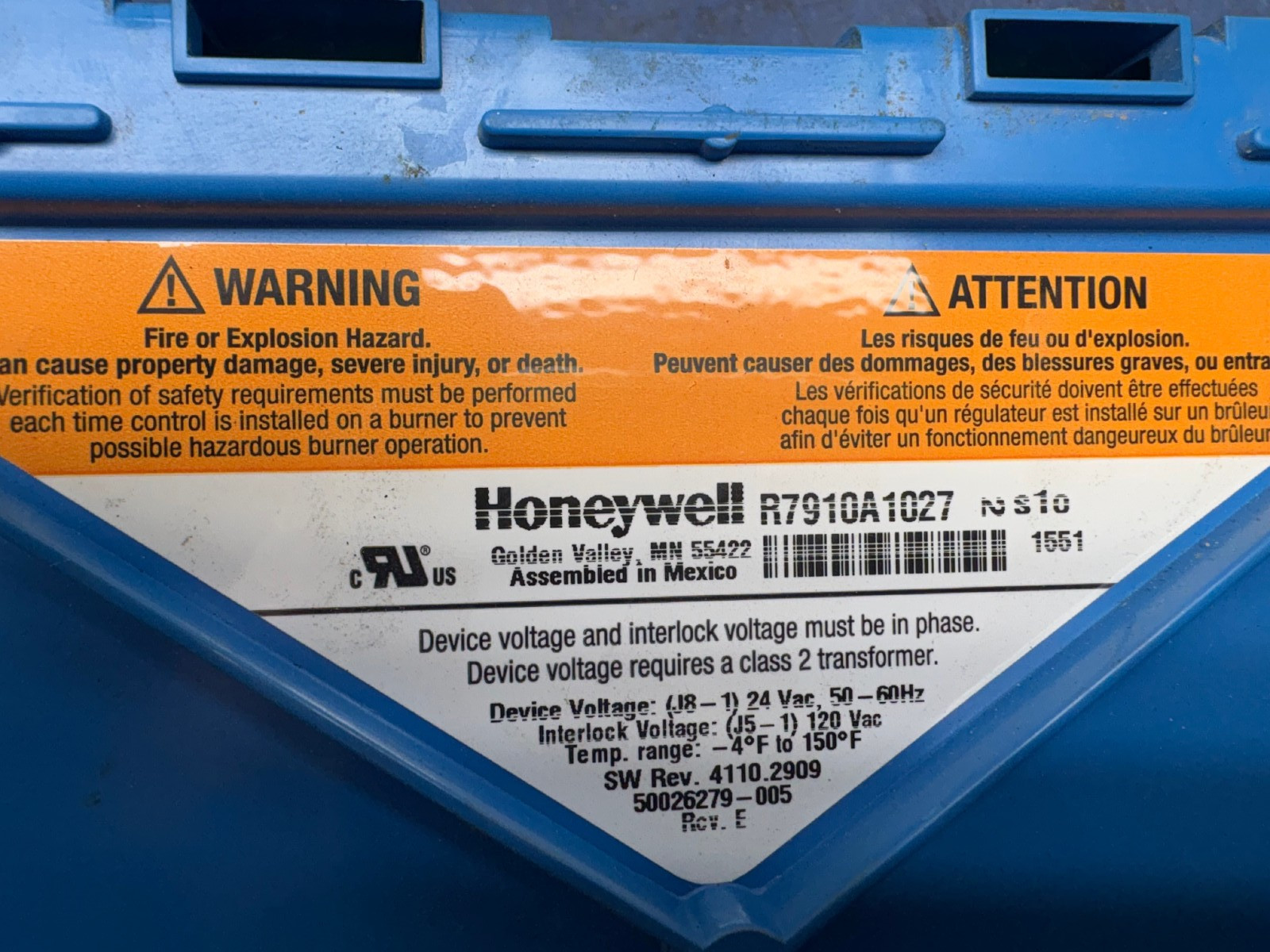 HONEYWELL SOLA HYDRONIC CONTROL SYSTEM P/N R7910A1027 *SEE PICTURES*