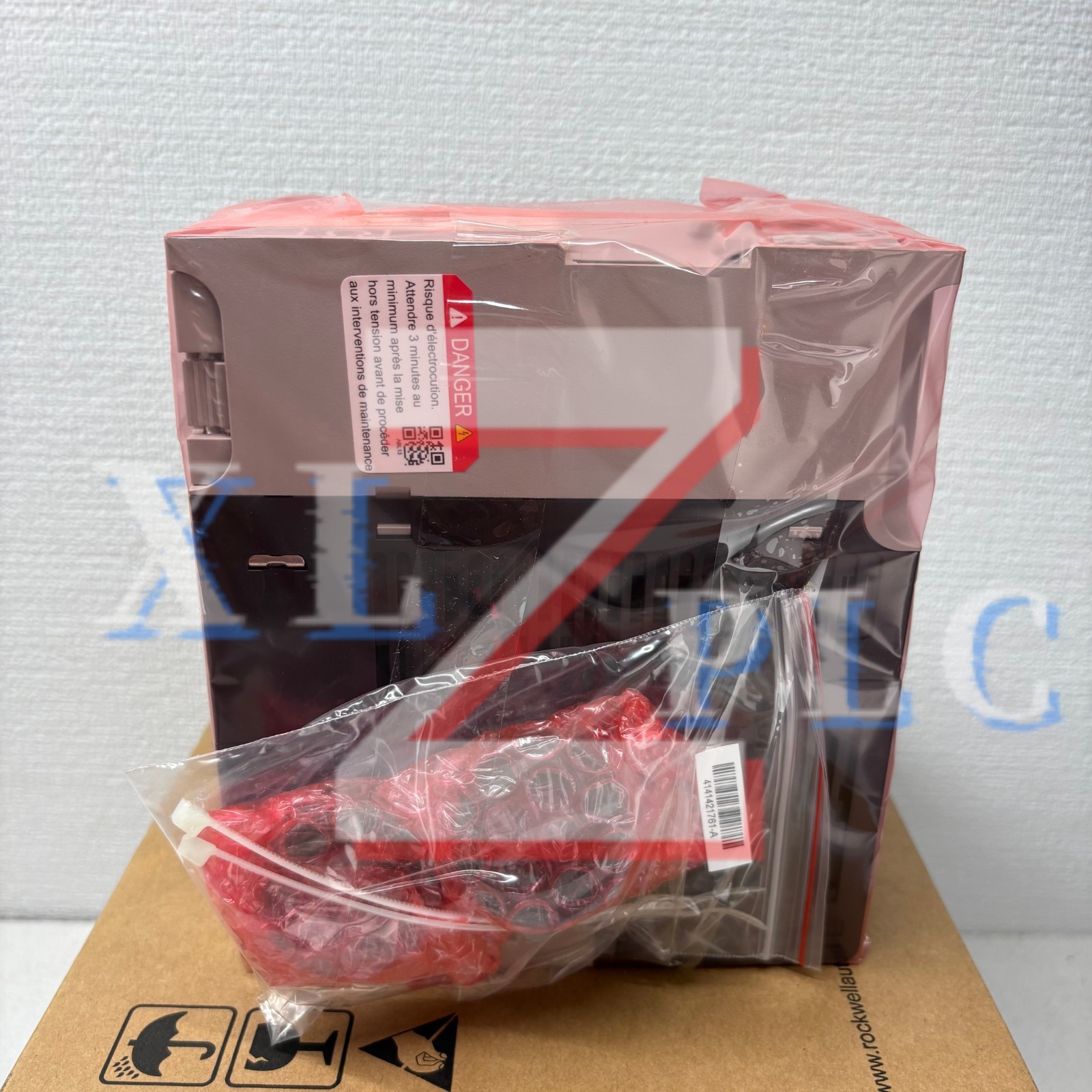 brand 25B-D2P3N114 frequency converter#1pcs new in box