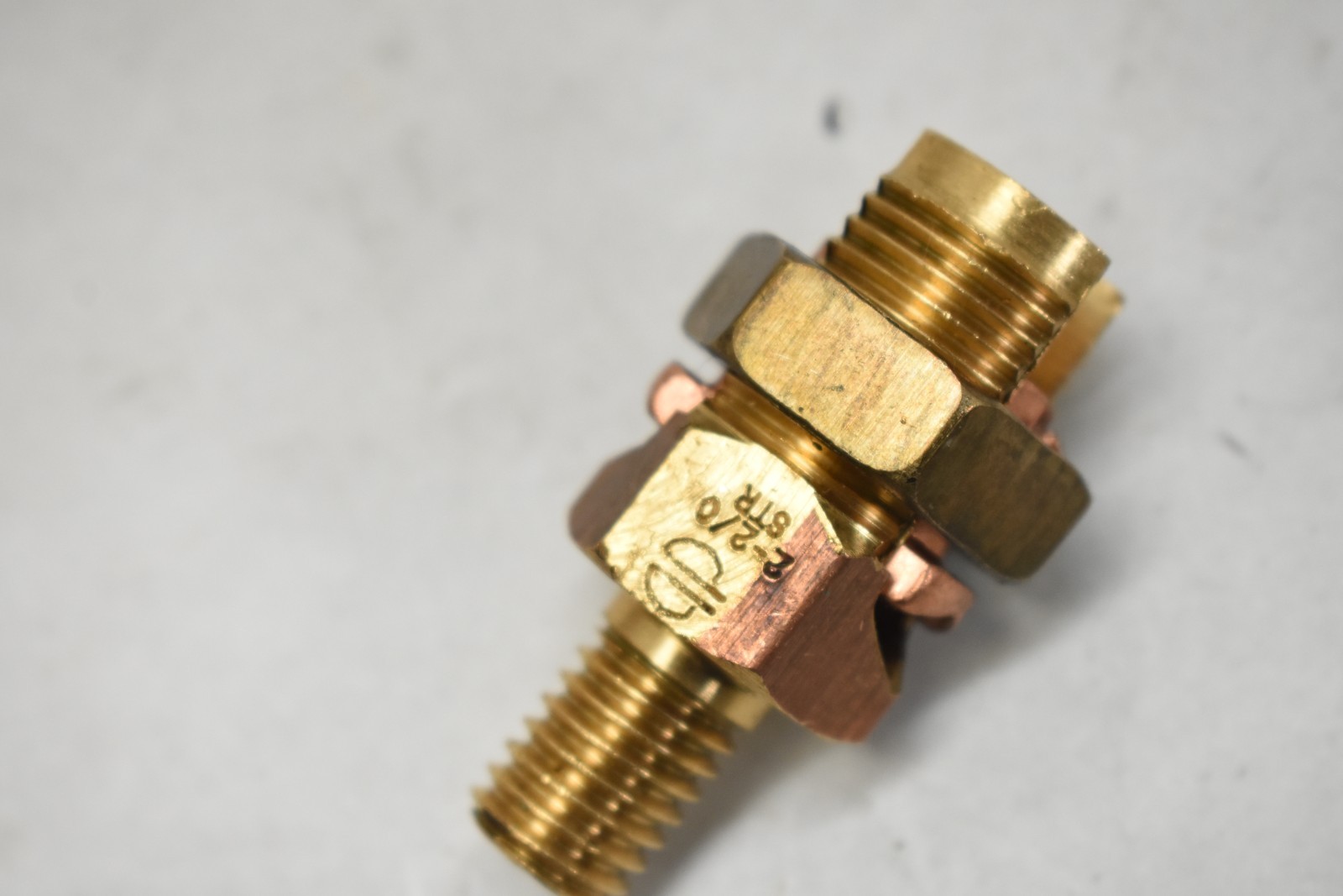Burndy KC26 #276595 Mechanical Grounding Connector 2-2/0 Str 2-3/0 Str