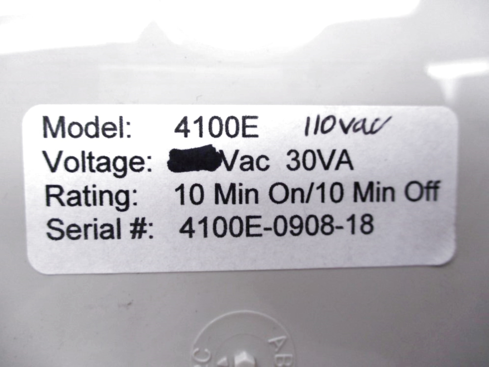 SIRENS, HORNS & HOOTERS 4100E-L-110VAC UNMP