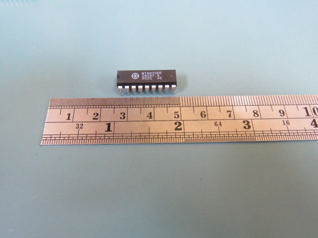 MITEL MT8870DE Qty of 15 per Lot DIP MITEL 95; DTMF RX 3.58MHz CMOS 5V 18-Pin