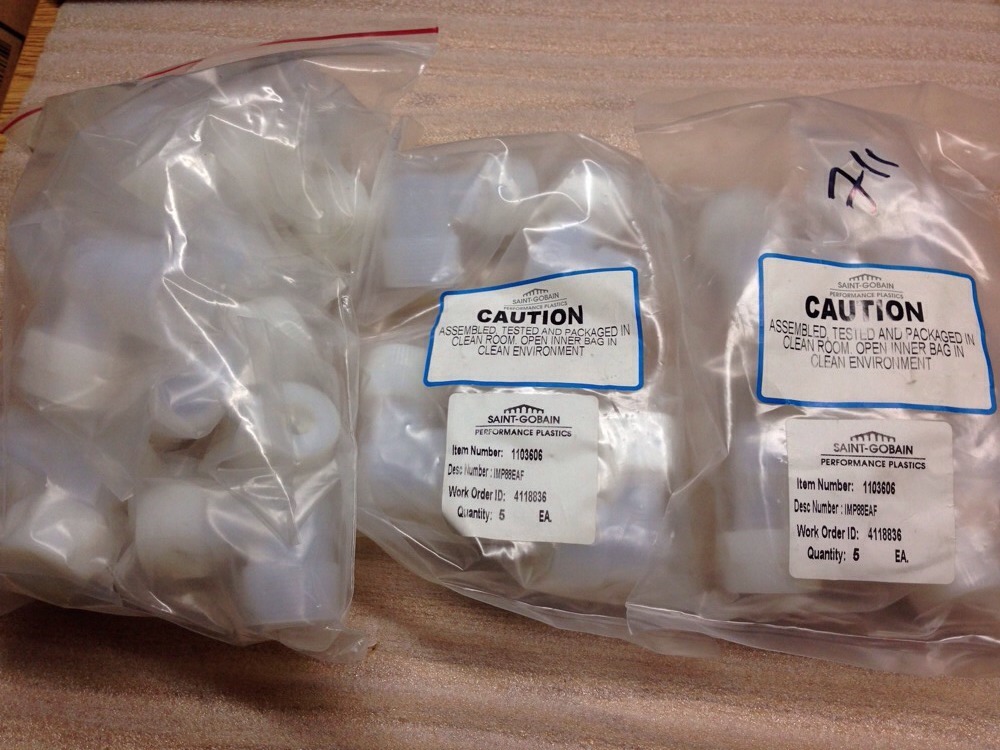 Saint Gobain Furon IMP88EAF, FEMALE ELBOW UNION 1/2″ T x 1/2 FNPT, Lot Of 23