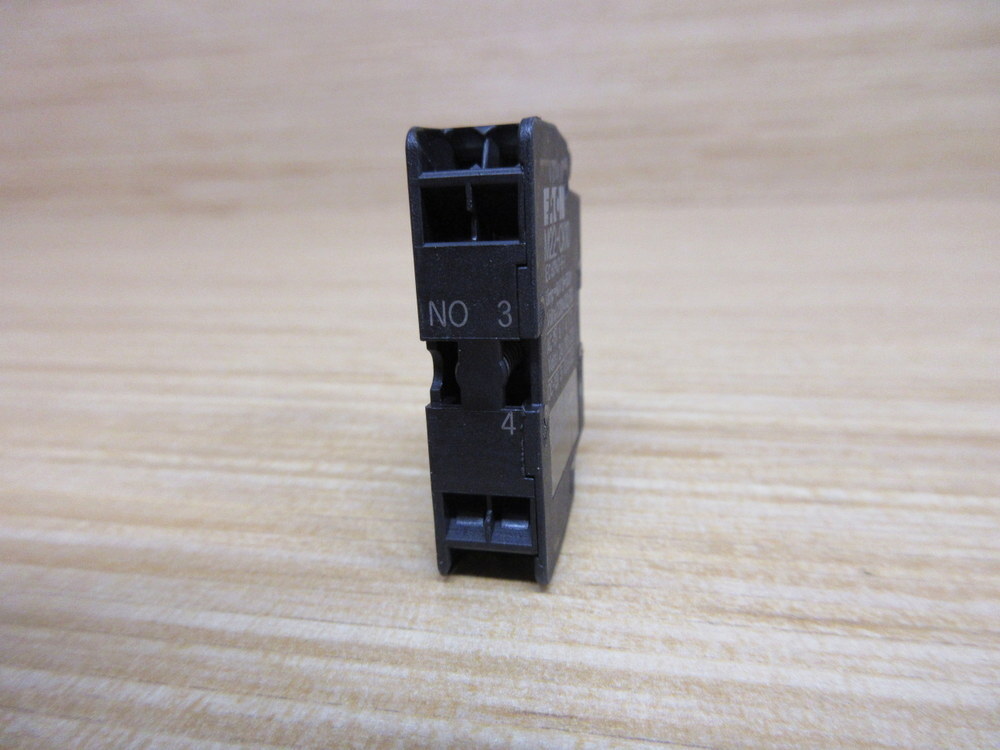 Moeller Klockner M22-CK10 Eaton Contact Block M22CK10