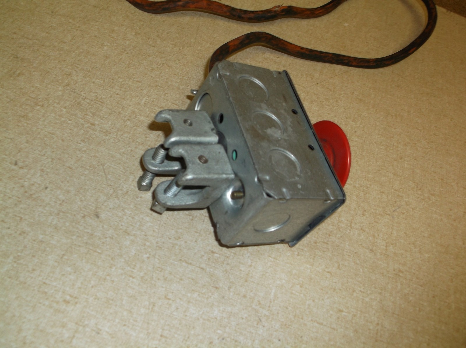 Emergency Stop Button and Enclsoure, Class 9001 KA-1 Type *FREE SHIPPING*