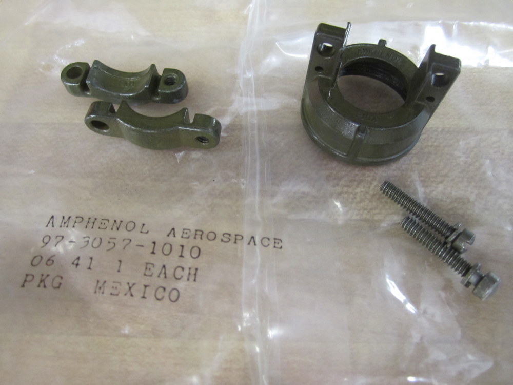 Amphenol 97-3057-1010 Cable Clamp U10-824811-010 (Pack of 8)