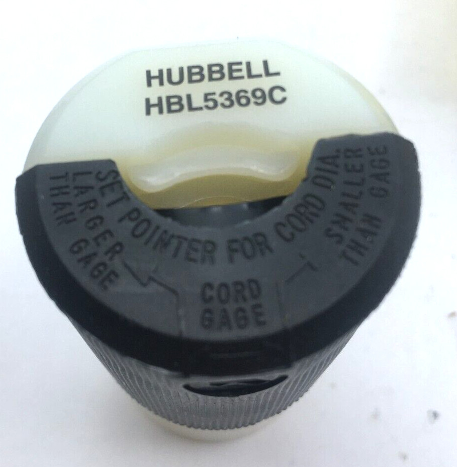 Hubbell Connector Body Insulgrip 2P, 3W, Grounding 20A 125V Nema 5-20R, HBL5369C