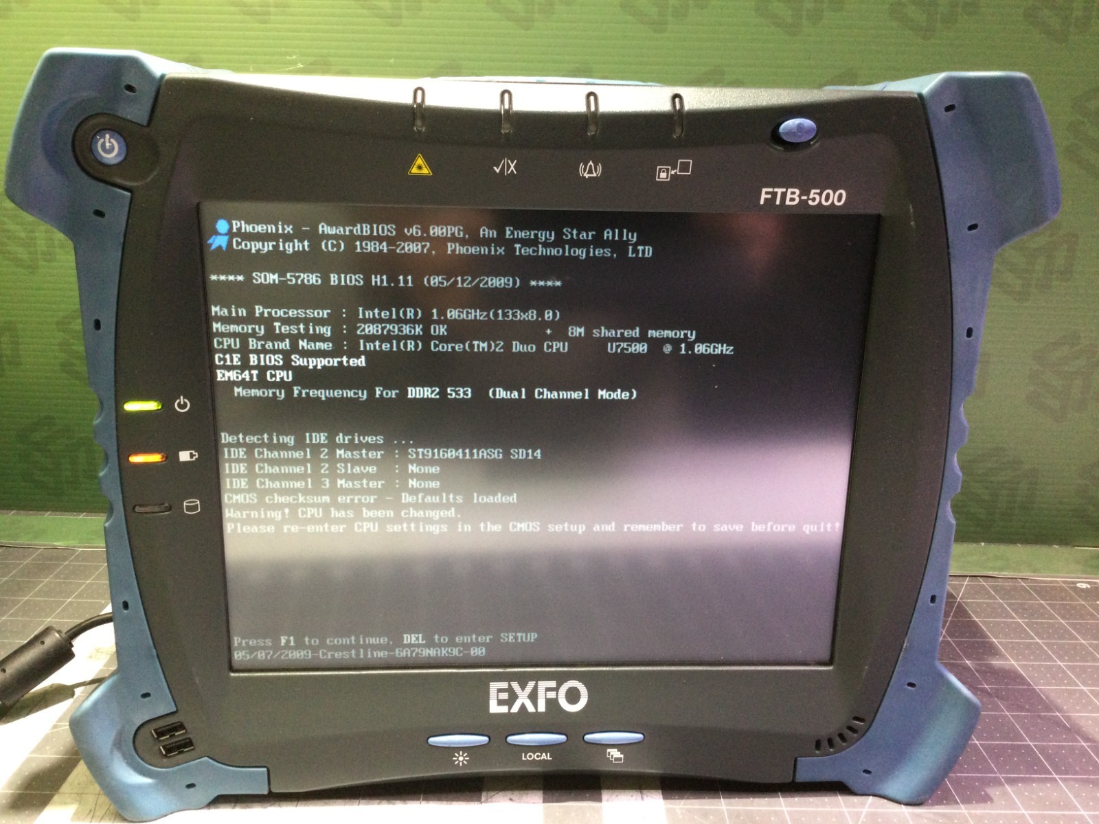 EXFO FTB-500-S1-QTR Portable Optical Network Test Platform w/ FTB-8510B Module