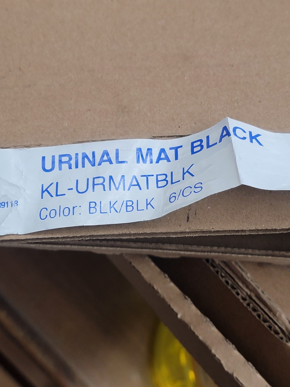 Kleenline KL-URMATBLK, 20″ x 17″ Disposable Urinal Floor Mat Black, 6pk