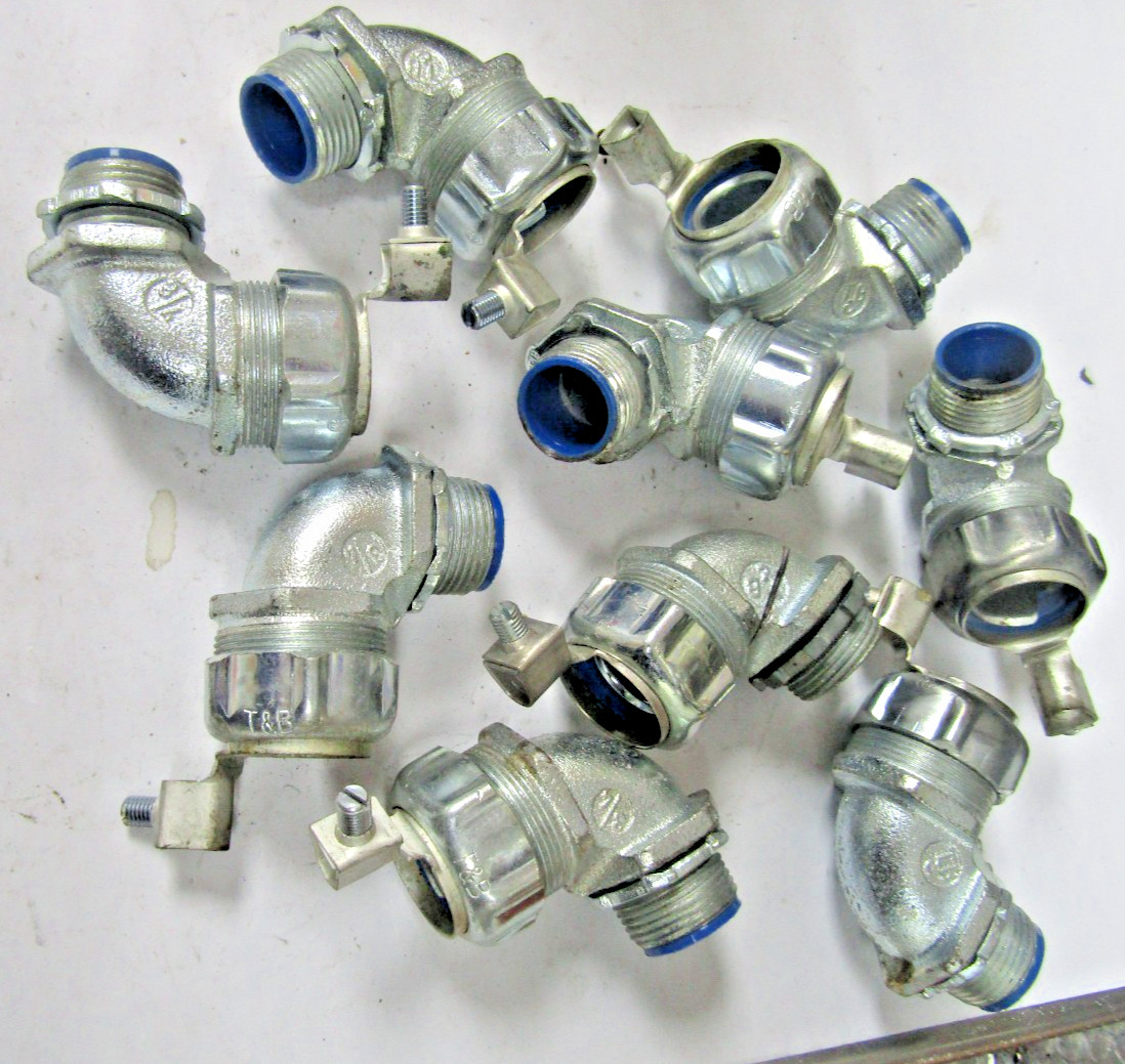 ✌️10) NEW THOMAS BETTS 3/4″ 90° LIQUIDTIGHT CONNECTOR GROUNDED 5353GR BOX OF 10