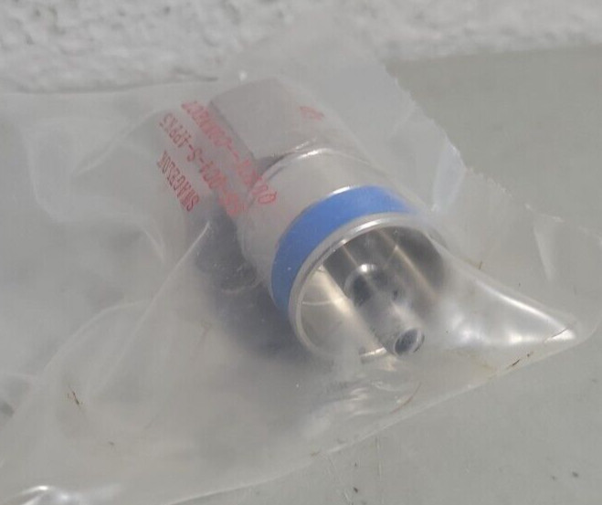 (5) NEW GENUINE Swagelok SS-QC4-S-4PFK5 Stainless Steel Quick Connect Keyed Stem
