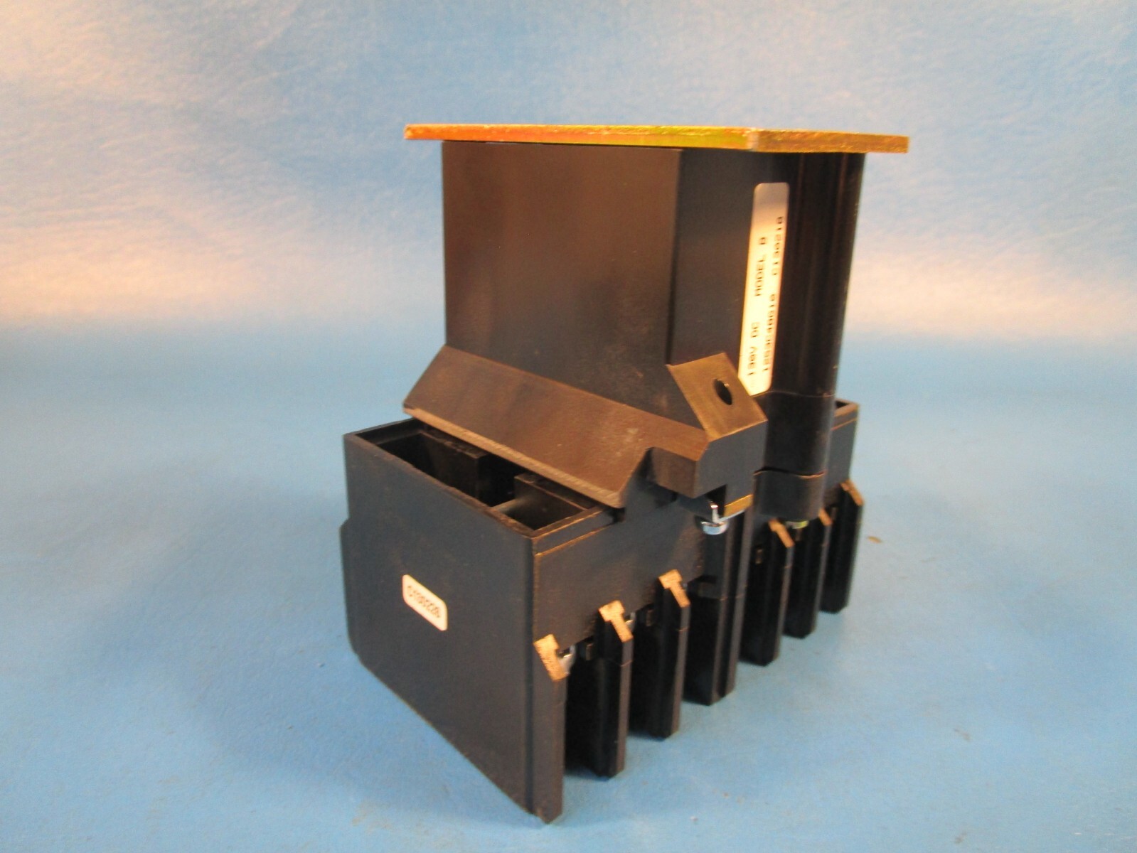 Eaton ARD6U, AR Relay 6P 600V, without Cartridges, 130VDC Relay, Cutler Hammer