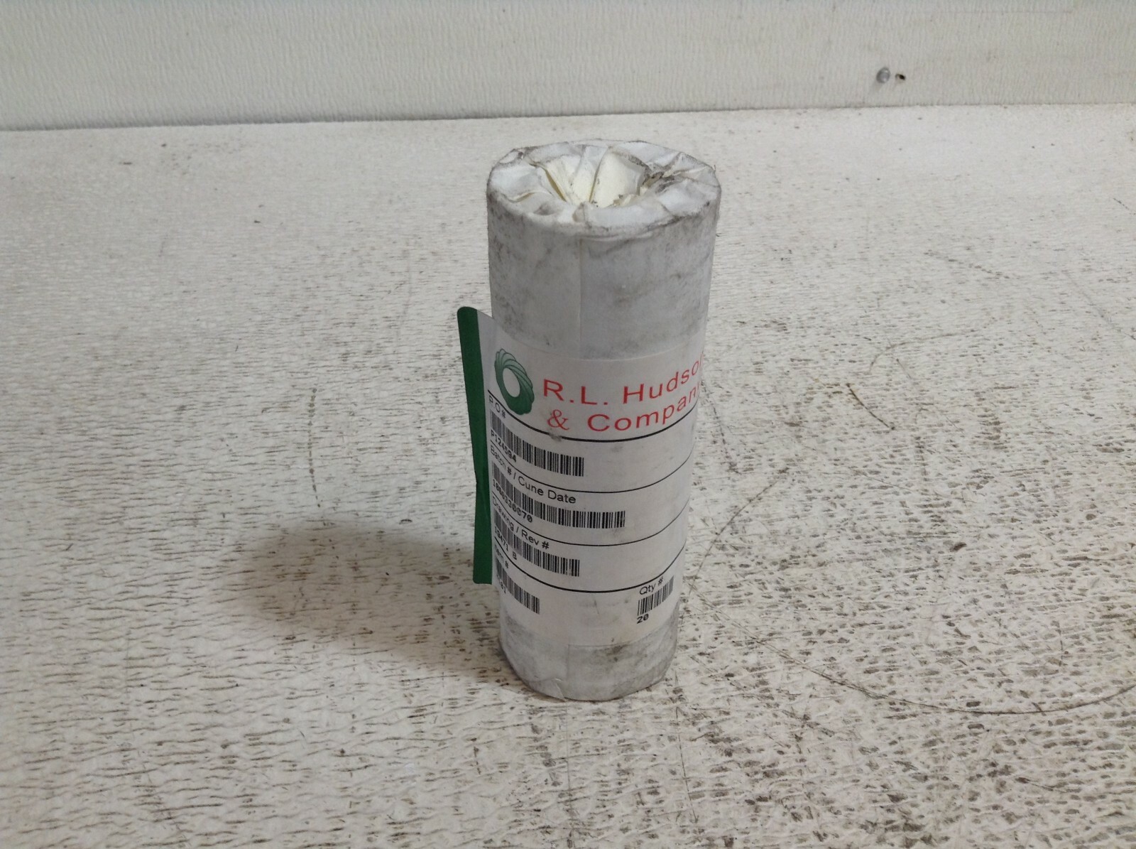 R.L.H 8101 19471 B Oil Seal 1.782 0.250 TC 1.000 P124594 Lot of 20 New (TSC)