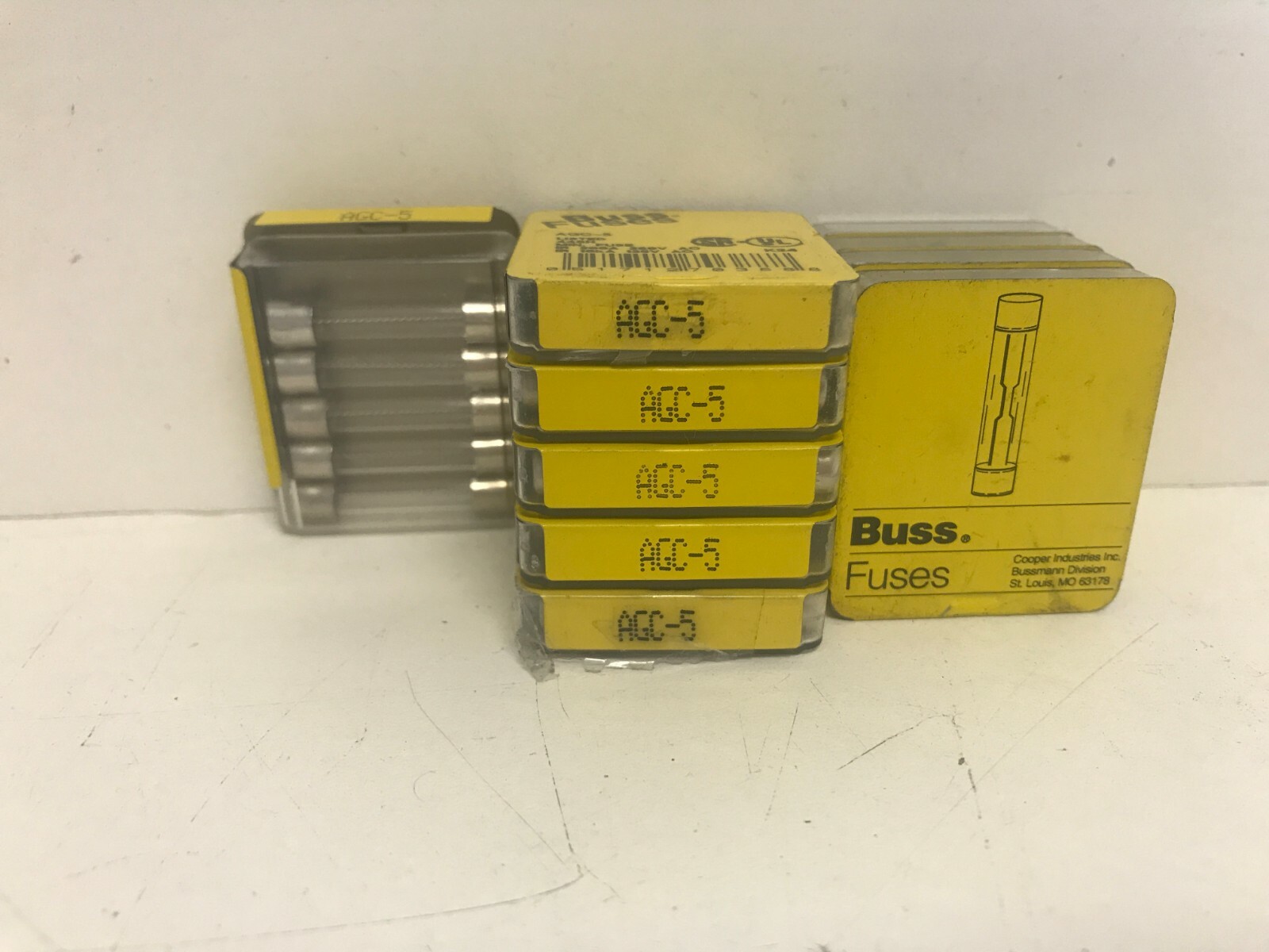 LOT OF (49) NEW OLD STOCK! BUSSMANN BUSS 5A 250V FUSES AGC-5