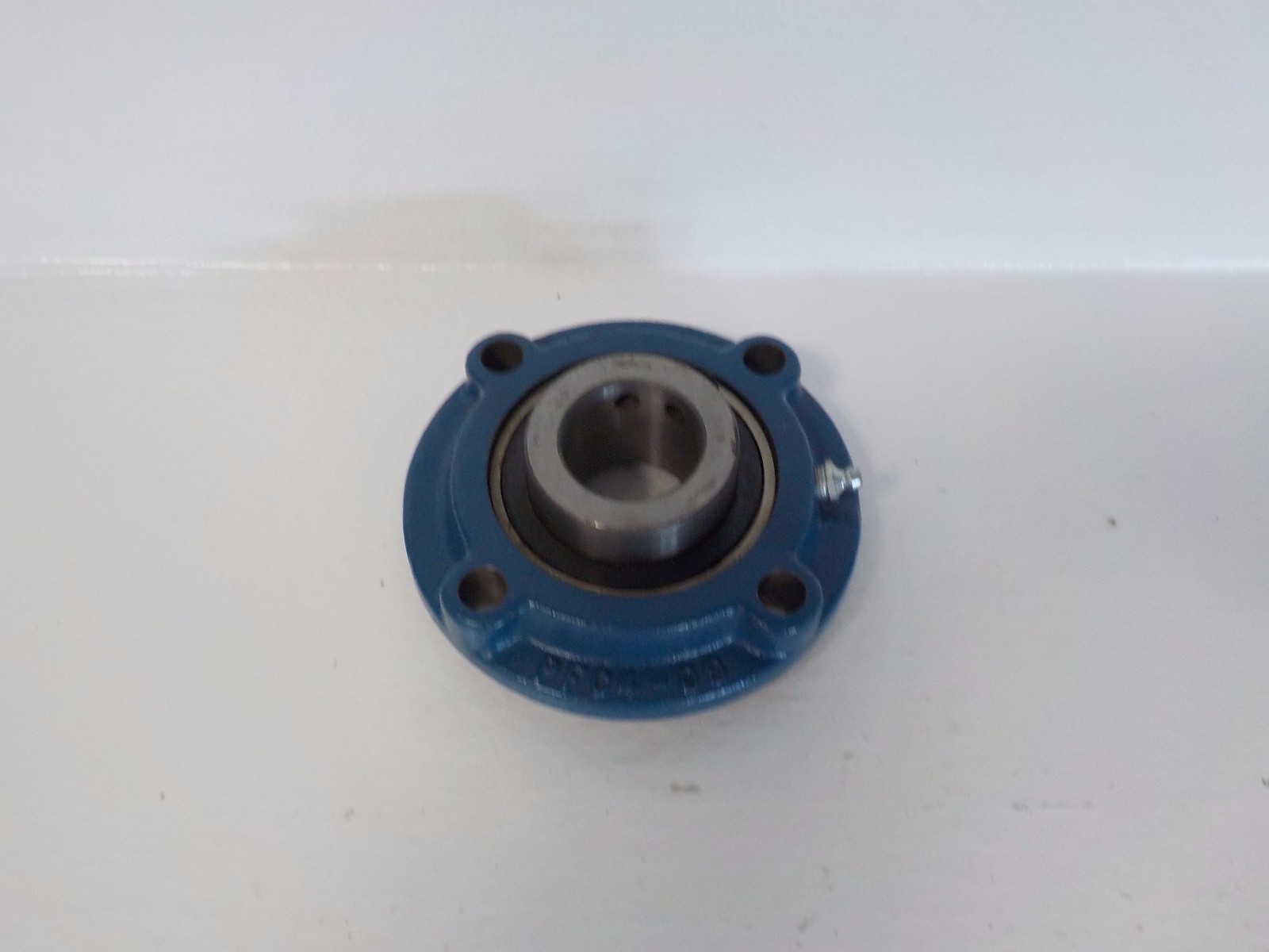 MB MANUFACTURING PFC4 35 1 1/2 NEW-NO BOX NYLA-K 4 BOLT FLANGE BEARING PFC435112