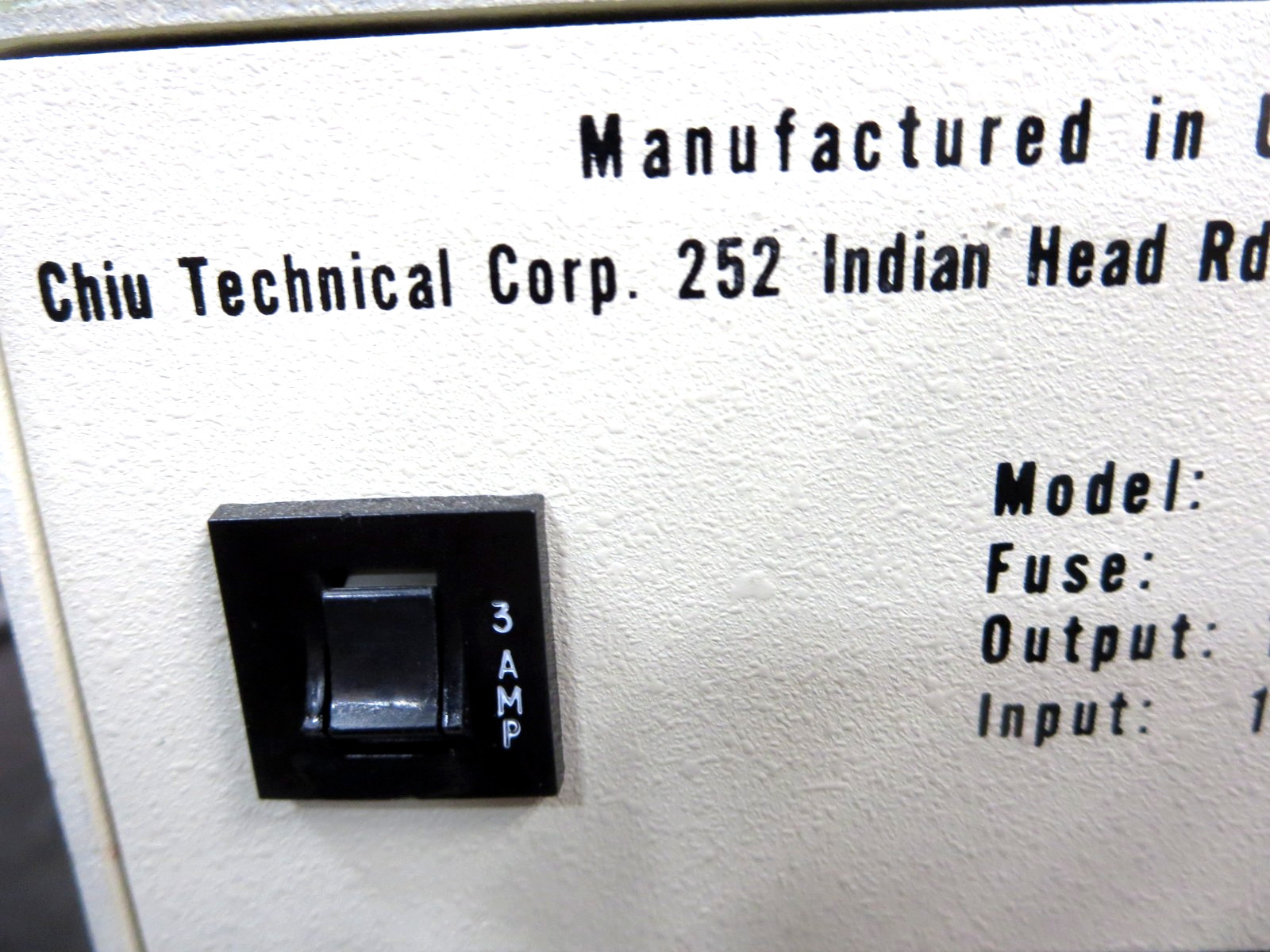 Chiu Tech. Corp FO-150 Light Source W/Fiber Optic Cable 150W 115V 60HZ Used
