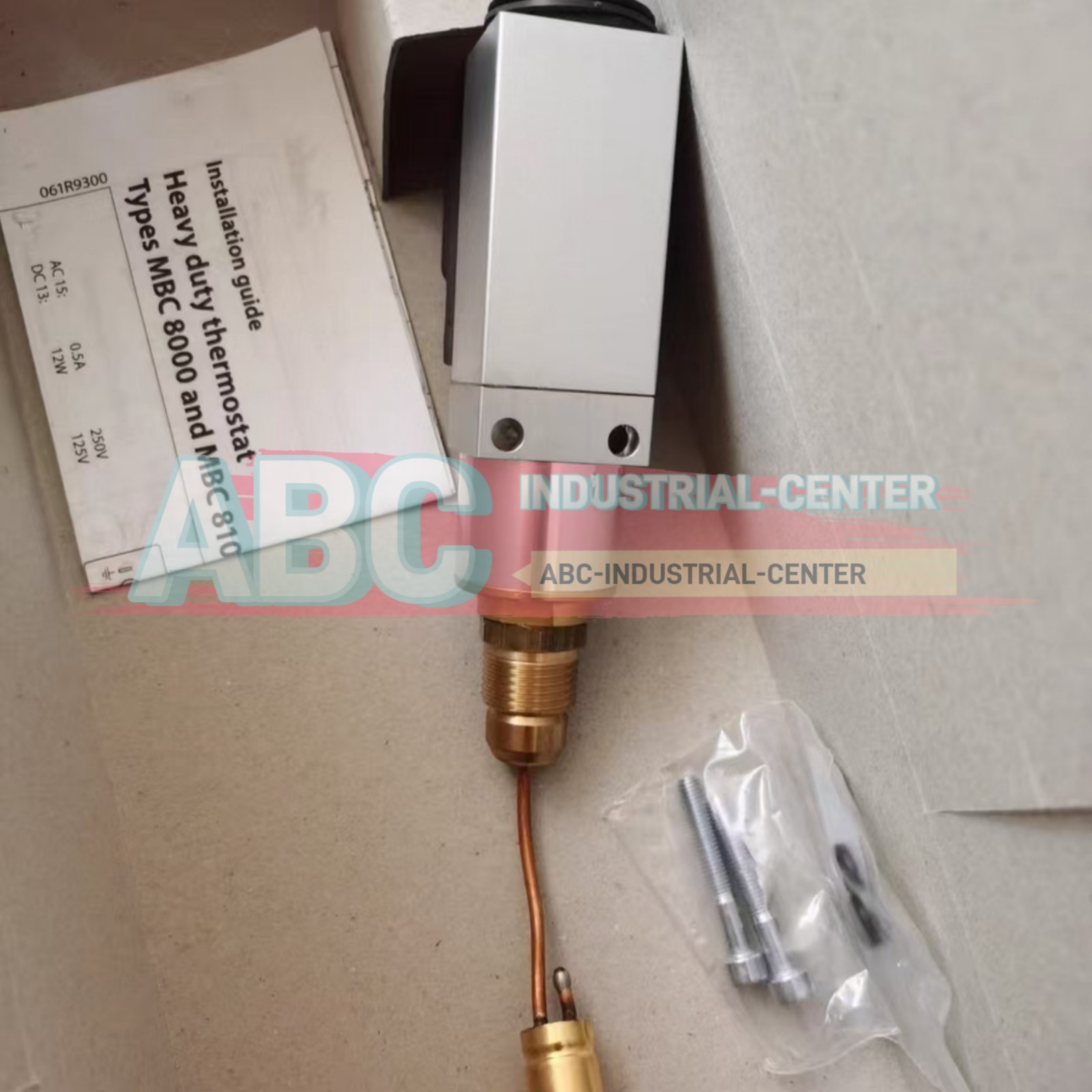 Danfoss 061B811666 MBC8100 thermostat#1pcs new in box