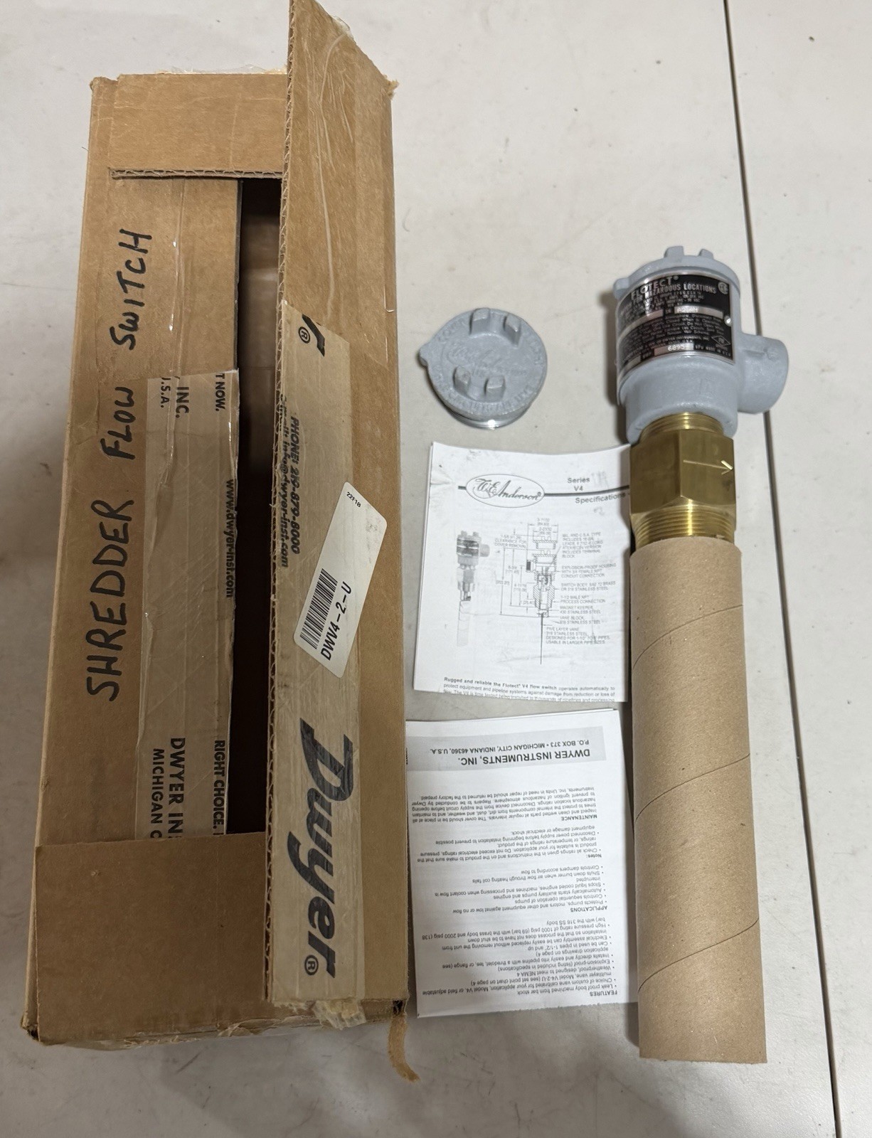 DWYER V4-2-U FLOTECT FLOW SWITCH