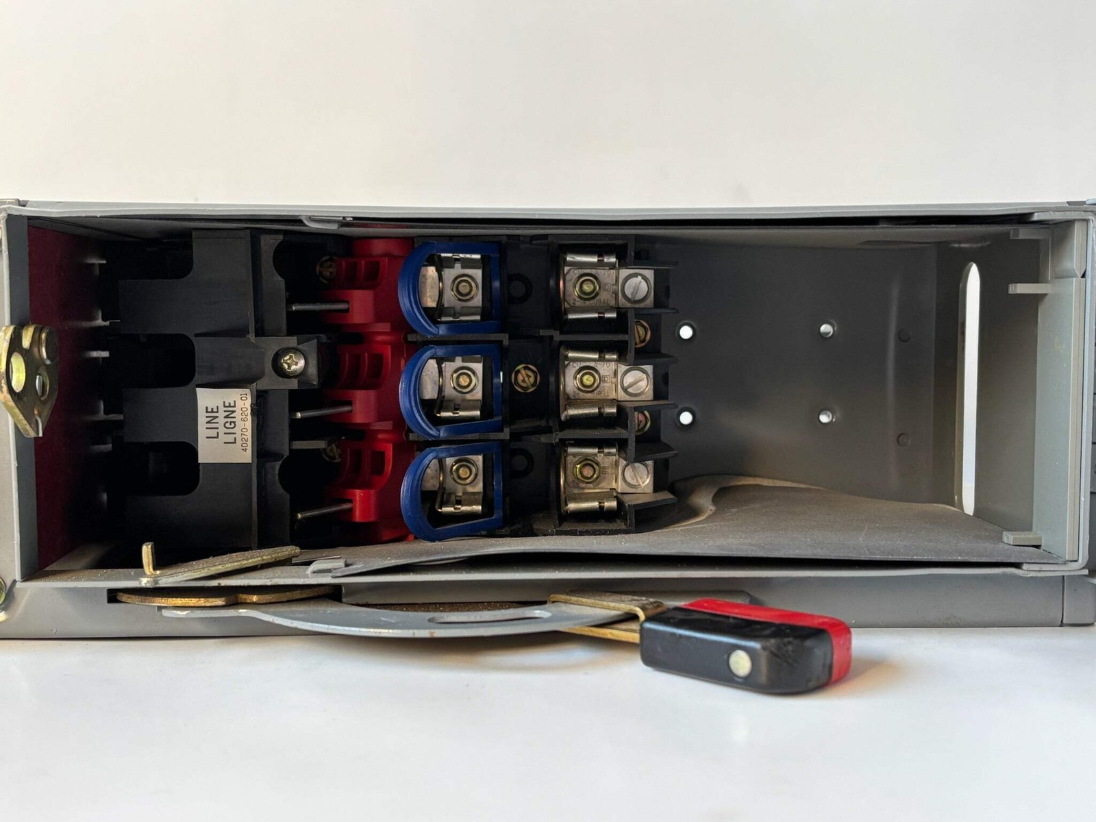 Square D QMJ361T 3-Pole 60A Molded Case Circuit Breaker, 600V