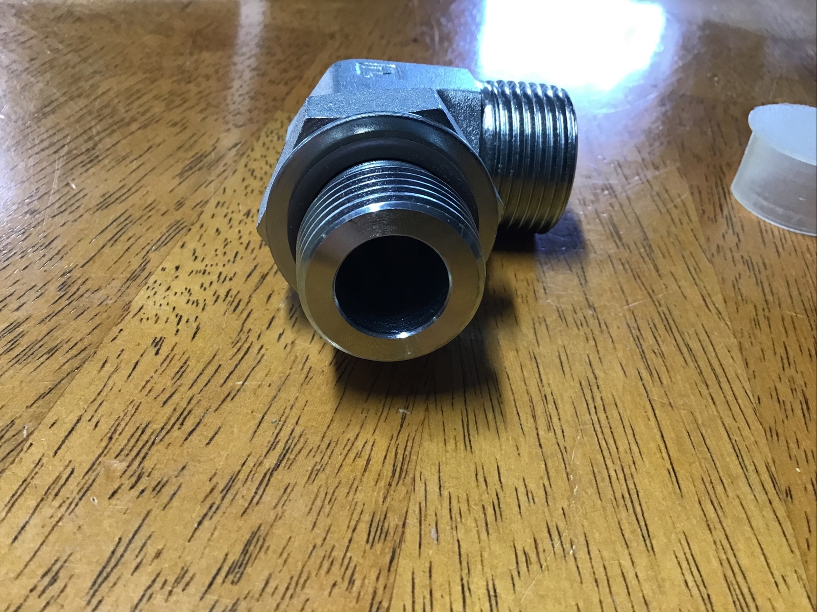 PARKER SMA-12 1-1/16 90 DEGREE ELBOW FITTING * NEW NO BOX *