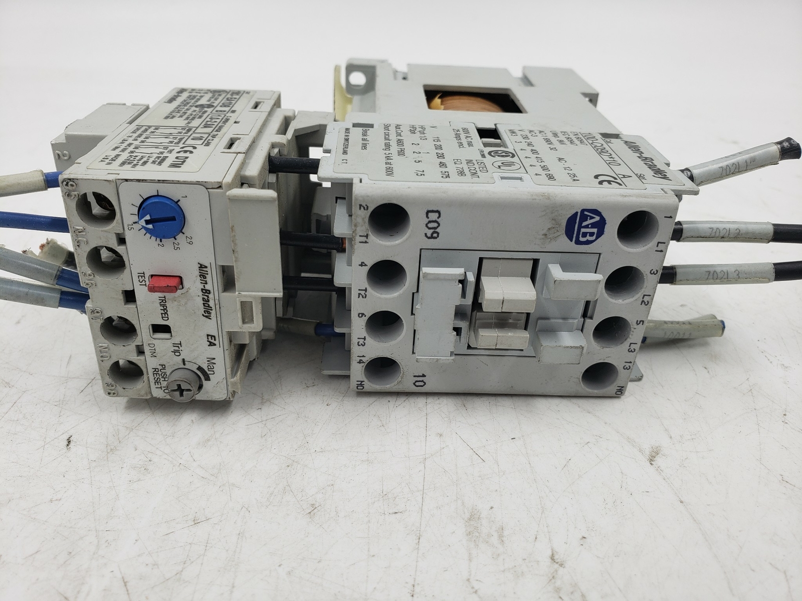Allen Bradley 100-C09D 10 Ser A