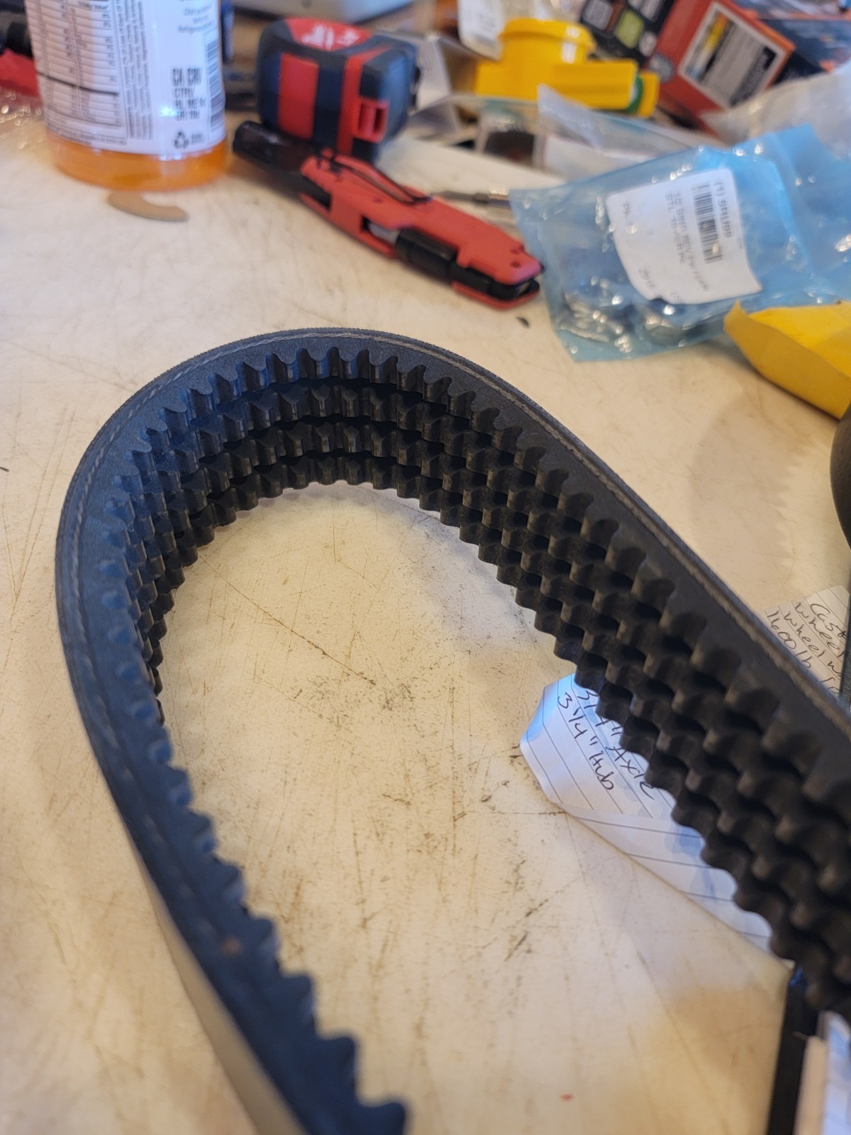 Continental 4/3Vx950 4/3Vx950 Banded Cogged V-Belt, 95″ Outside Length,