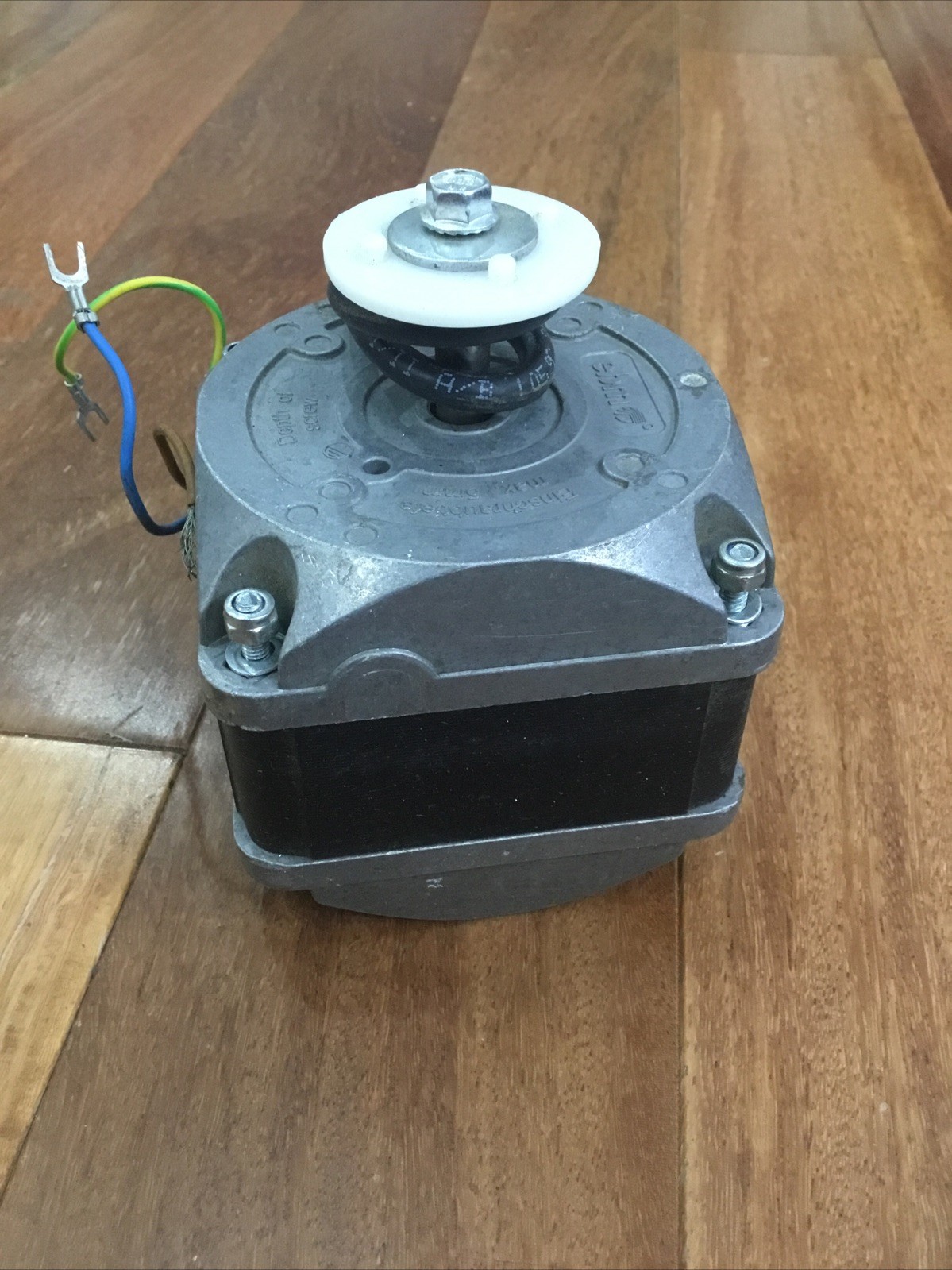 EBMPAPST M4Q045-DA13-E4 Induction Motor with fan 115V 60Hz 1.10A 80/25W 1550