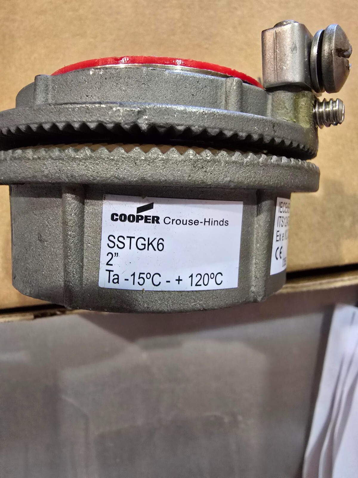 Myers SSTG6 2″ SS Conduit Grounding Hub Rigid/IMC