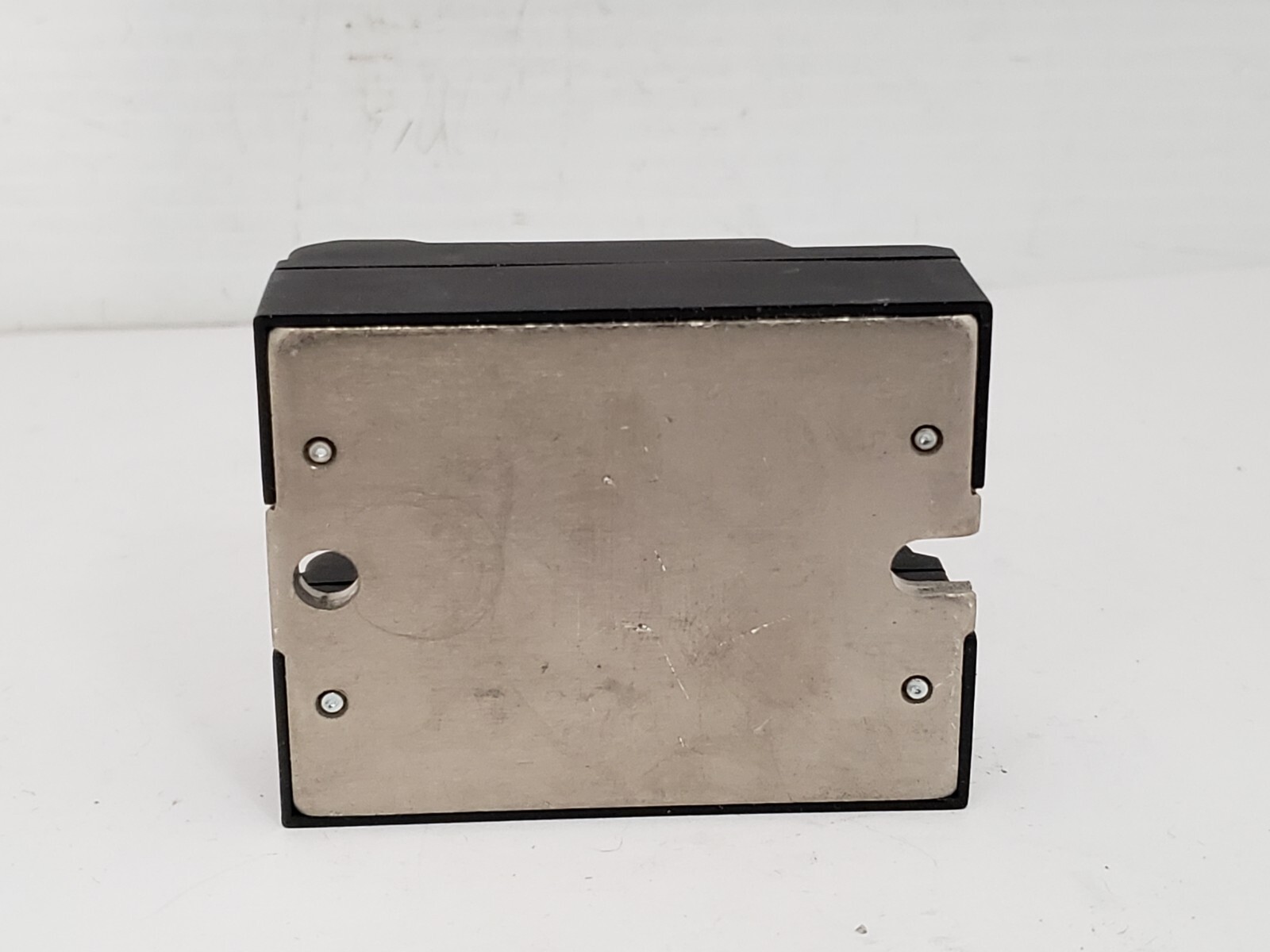 CRYDOM A2450 SOLID STATE RELAY 50A 90-280VAC NIB