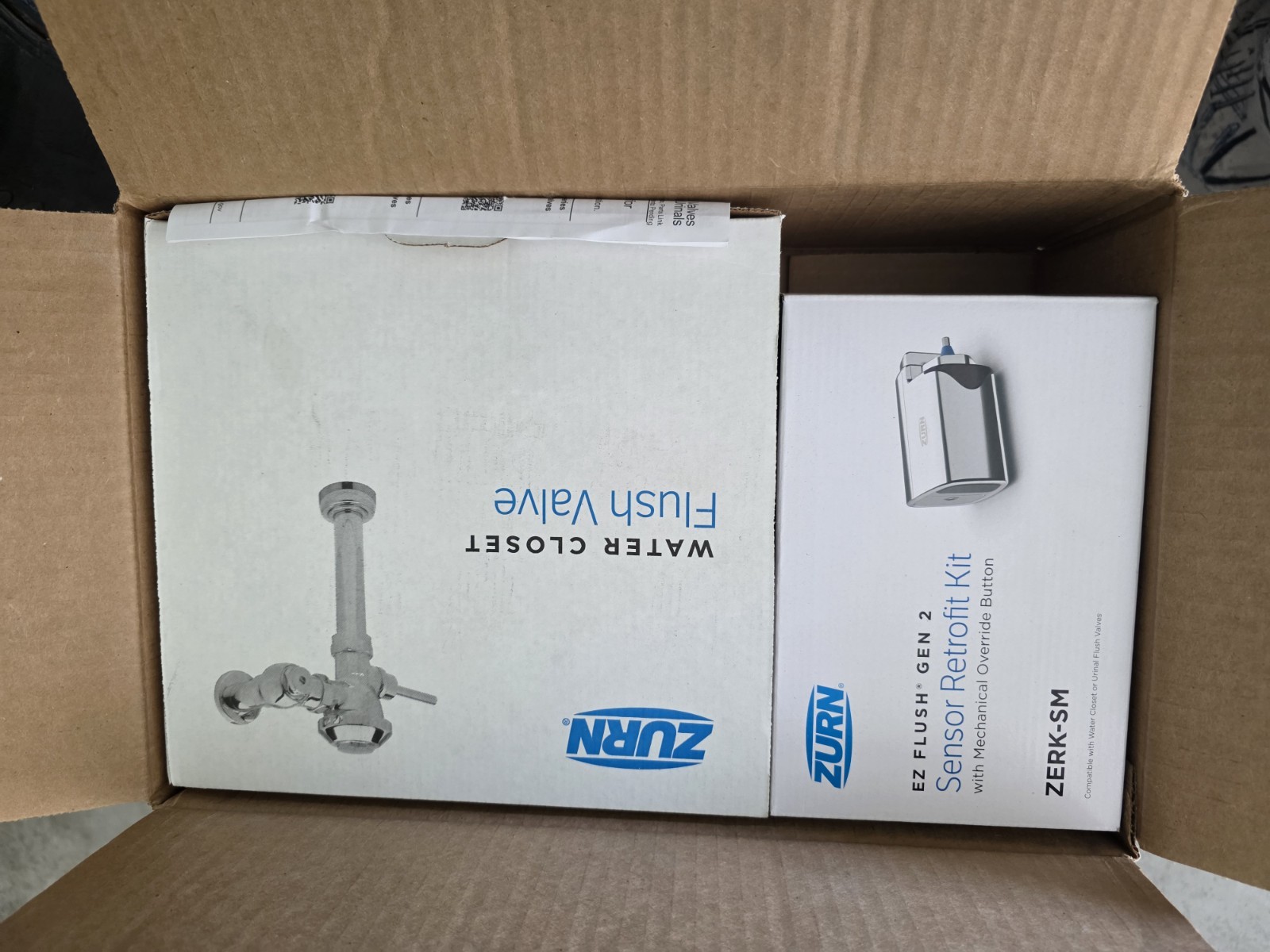 Zurn ZER6003AV-ULF-SM AquaSense 0.125 GPF Sensor Flush Valve