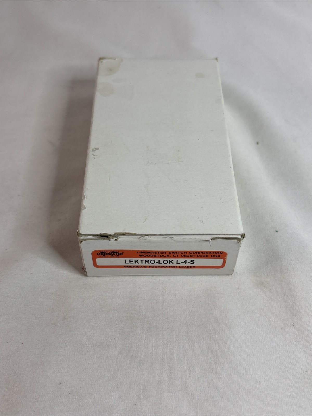 Linemaster LEKTRO-LOK L-4-S Foot Operated Switch