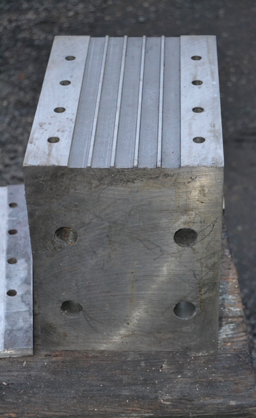 Suburban Tool URA 081012 8X10X12 Universal Right Angle Iron, USA