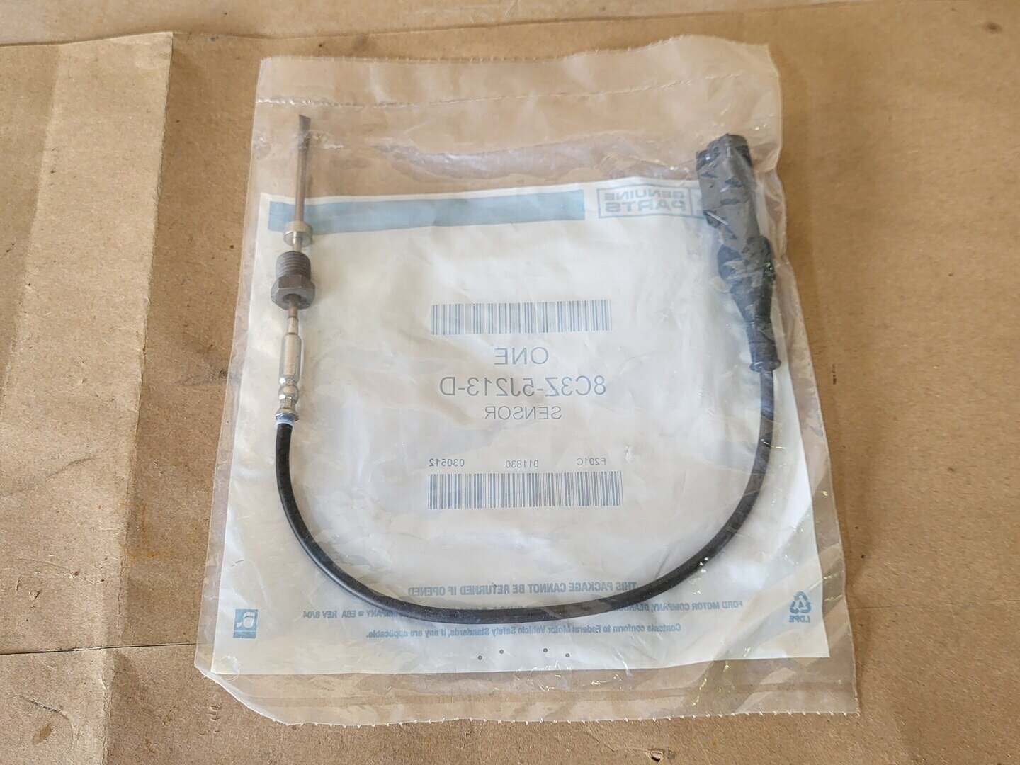 SURPLUS NEW FORD 8C3Z-5J213-D Exhaust Gas Temperature Sensor – Transportation