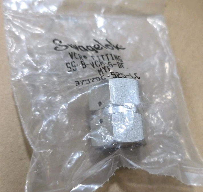 SWAGELOK SS-8-VCR-6-DF-4 VCR Fitting