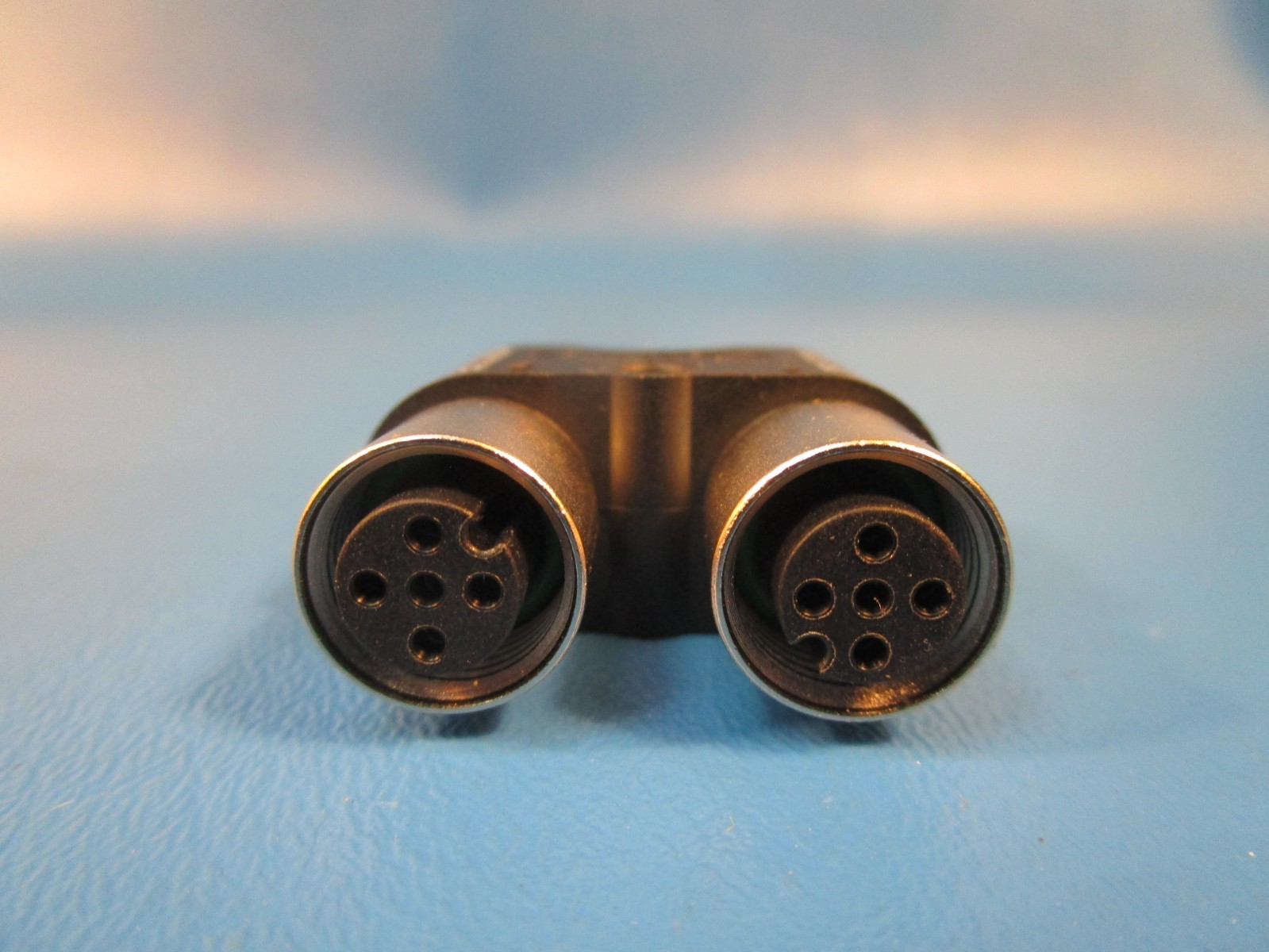 LOT OF 2 BALLUFF BBC089P, (BCC M415-M415-M415-U0003-000), Tee, 1: M12x1-Male