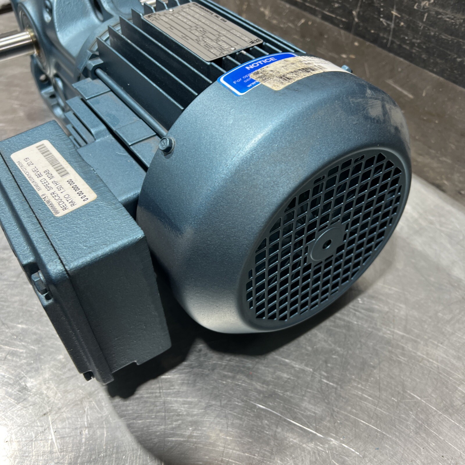 SEW-Eurodrive Motor DFT90S4 With Gear Box Nos Surplus