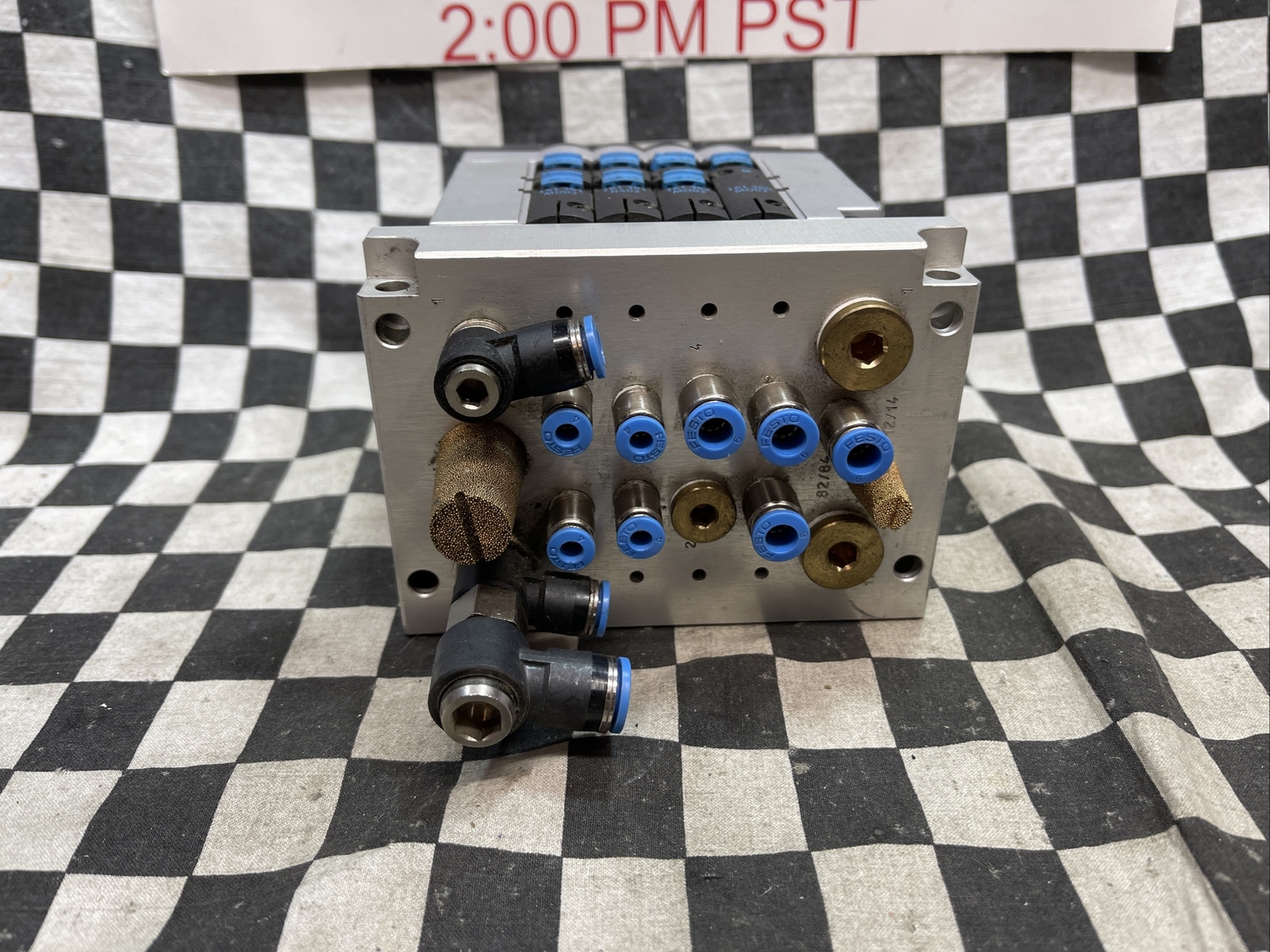 FESTO CPV14-GE-FB-4 CPV-14-VI CPV14-VI-P4-1/8-B 18261 161361 161360 161362