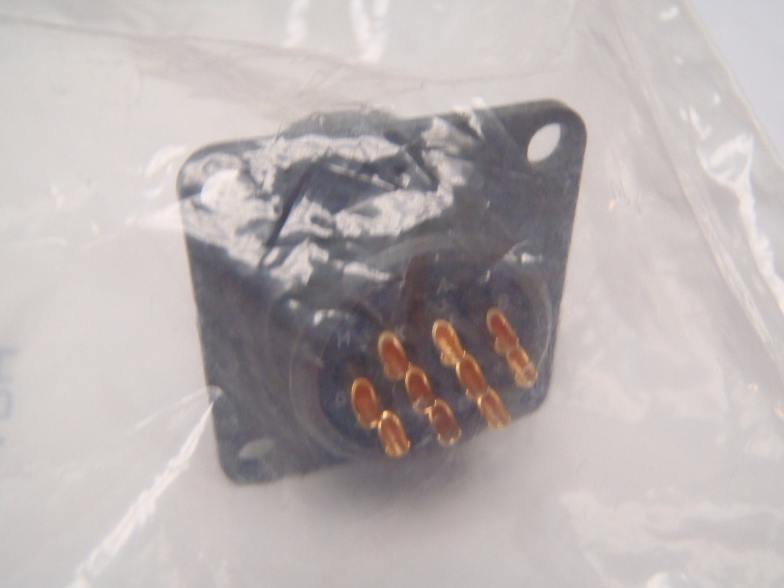 AMPHENOL PT02A12-10S Circular MIL Spec Connector 10P Sz 12 Box Mount Socket Rect