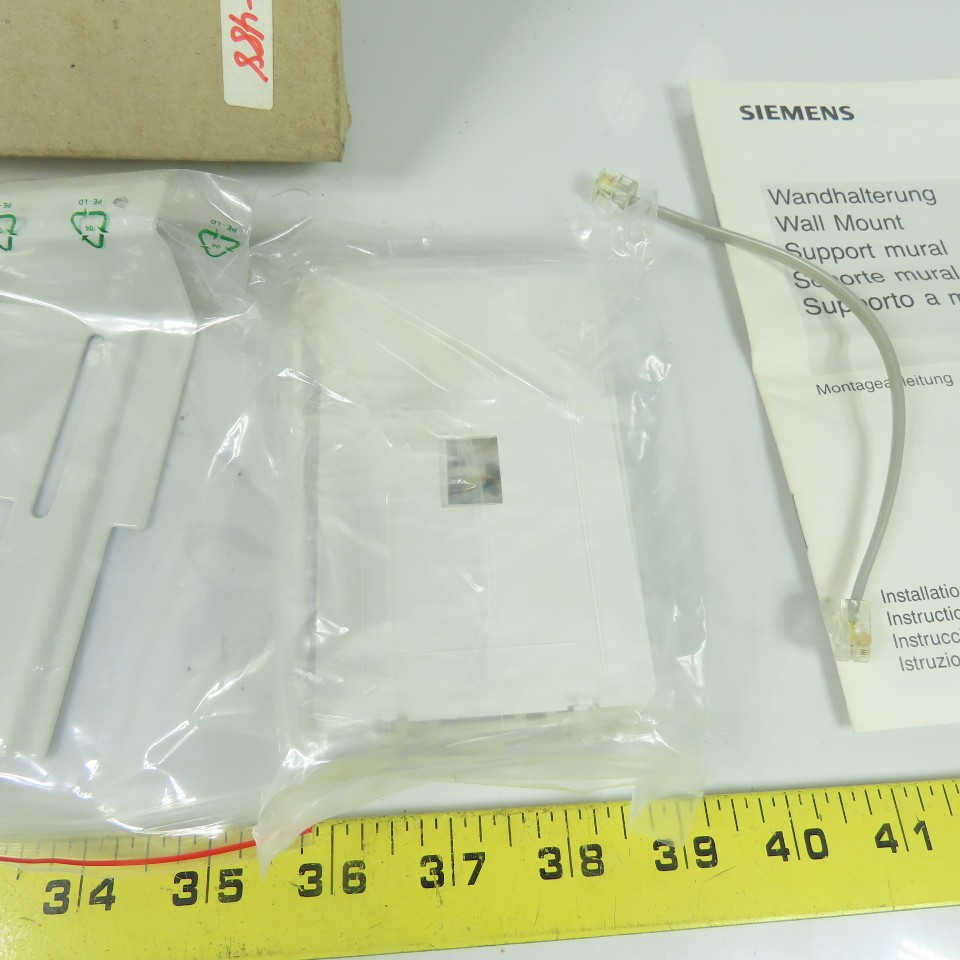 Siemens S30817-K6040-A101 Wall Mount Kit