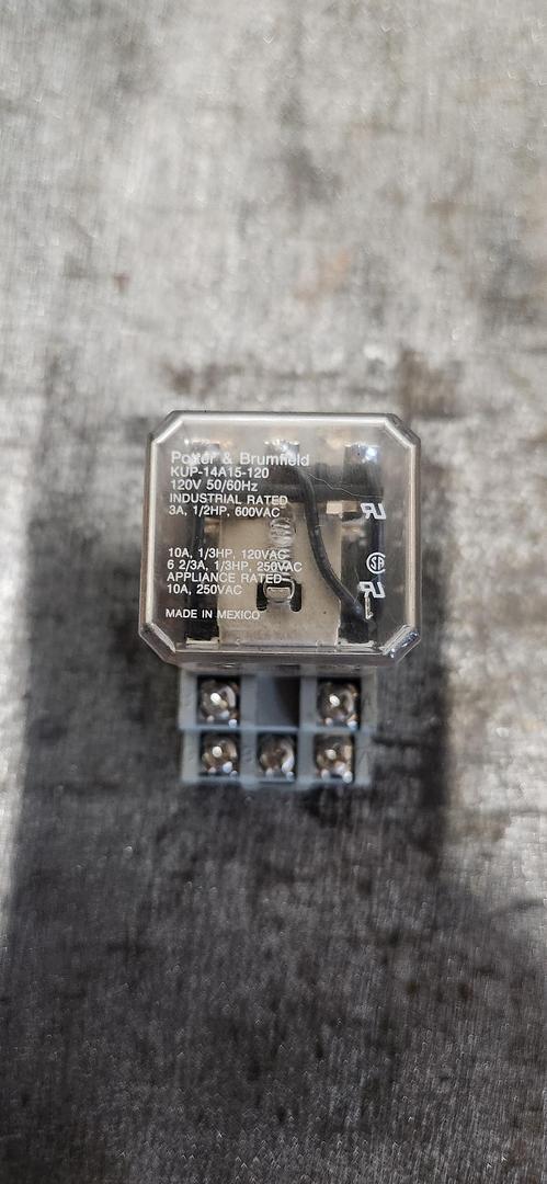 (Lot of 2) Potter & Brumfield Relay KUP-14A15-120 w/27E893 Base – GHB-68-A2