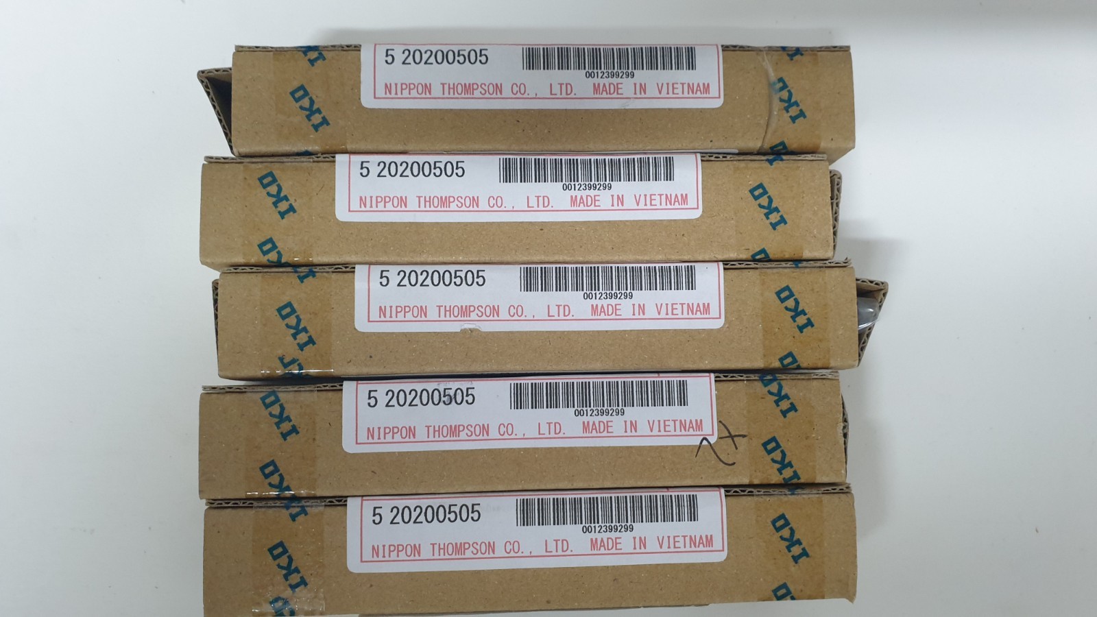 IKO Linear Rail – Model LWL 5 R90 B P S2, P/N 960-102007, Rev. AA – Lot of 10 pc