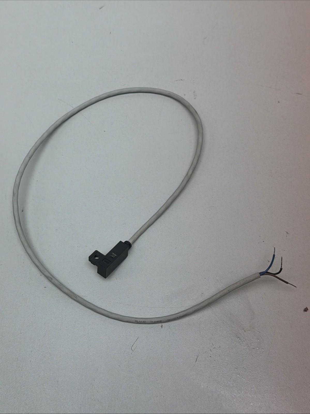 NEW! SMC MAGNETIC REED SWITCH D-F7P